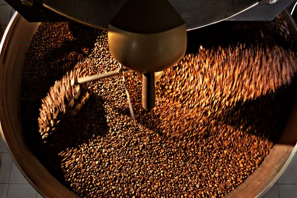 Baruli Kaffee wird schonend geröstet Baruli Kaffee wird schonend geröstet