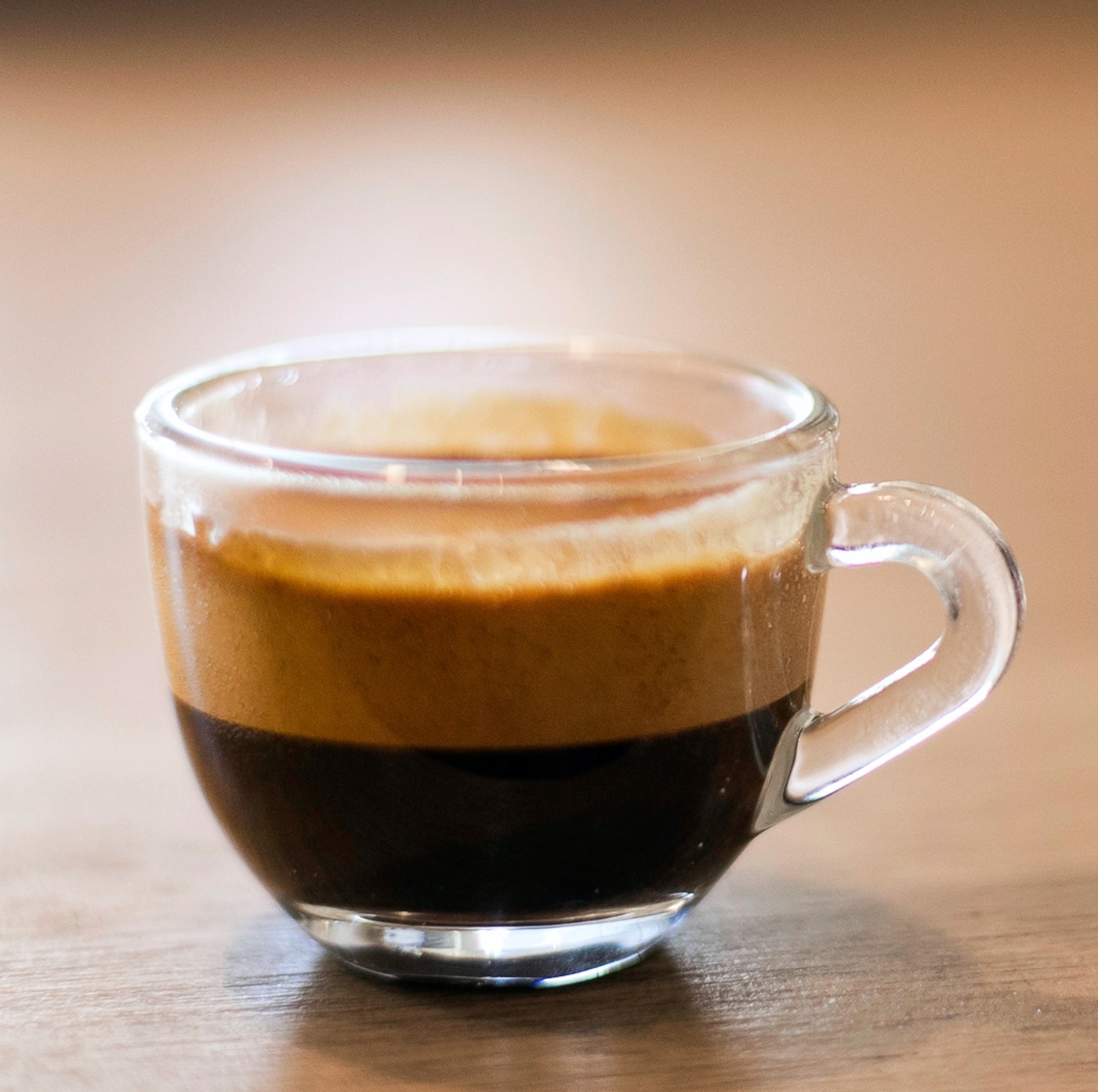 Melitta Kaffeemanufaktur Espresso neben Melitta TS Smart Kaffeevollautomat