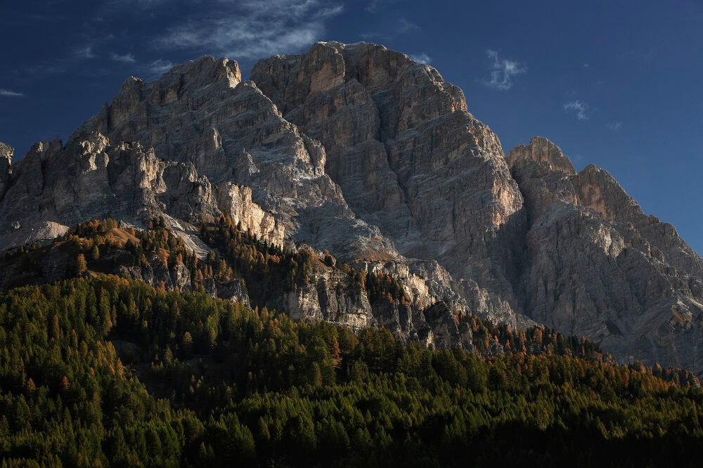 Bergpanorama der Dolomiten