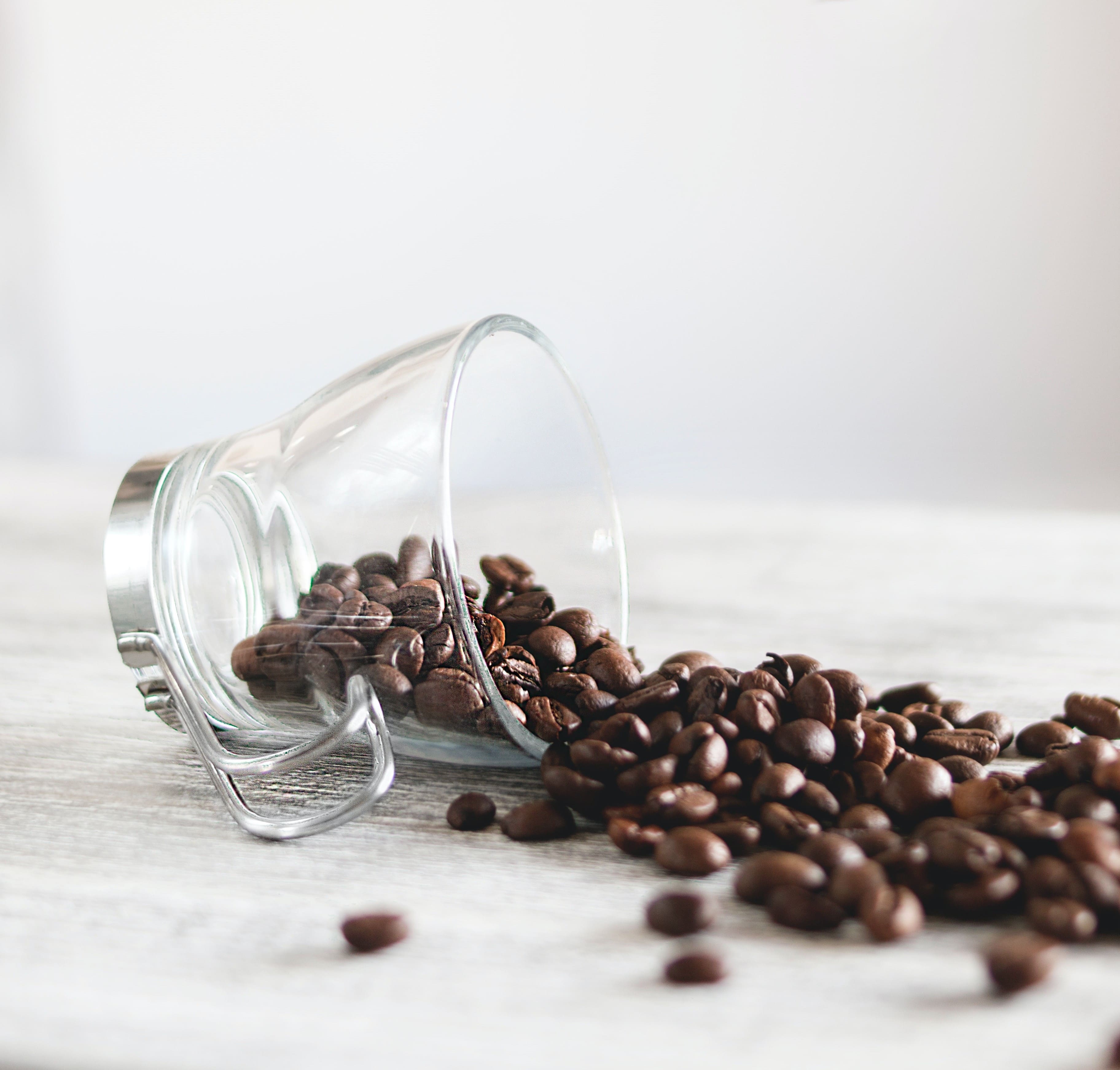 Kaffeebohnen in Glas