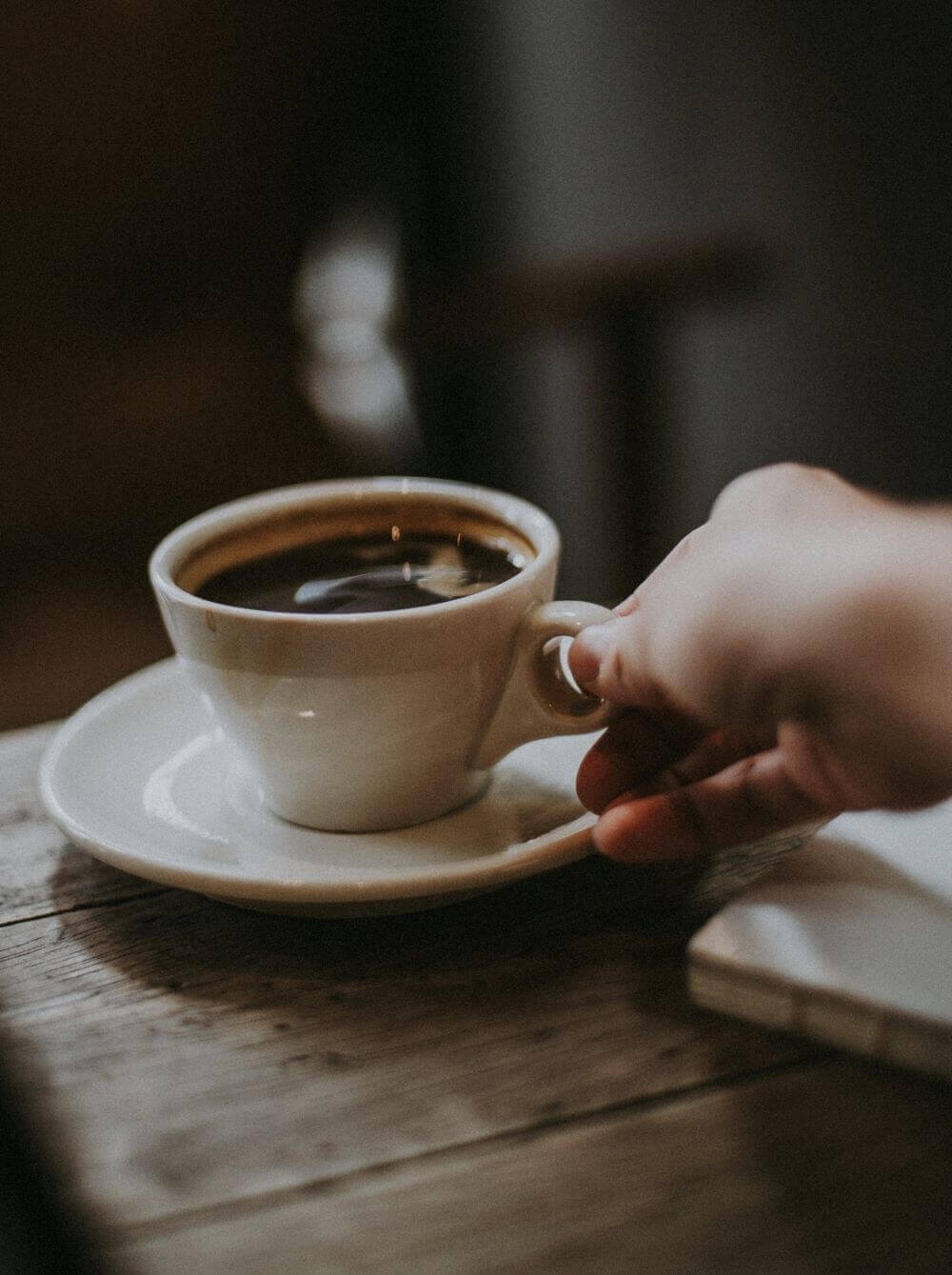 Tasse mit Filterkaffee Tasse mit Filterkaffee